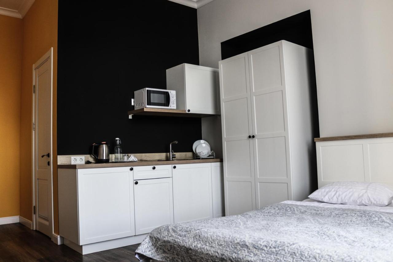 Hotel N°10 Лвив Екстериор снимка
