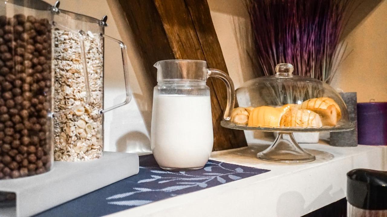 Hotel N°10 Лвив Екстериор снимка